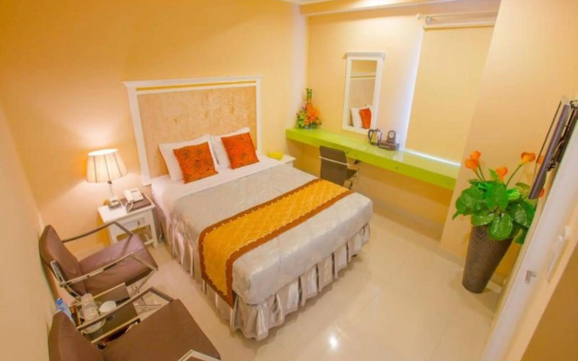 Dyn Opera Hotel