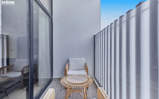 bnbmehomes-2BR near BLVD City & KAFD-16