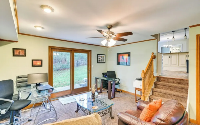 Saratoga Springs Home Near Skidmore College!