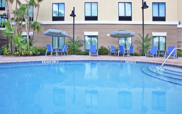 Holiday Inn Express & Suites, International Drive by IHG