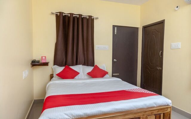 OYO 24169 Hotel Aiswariyam