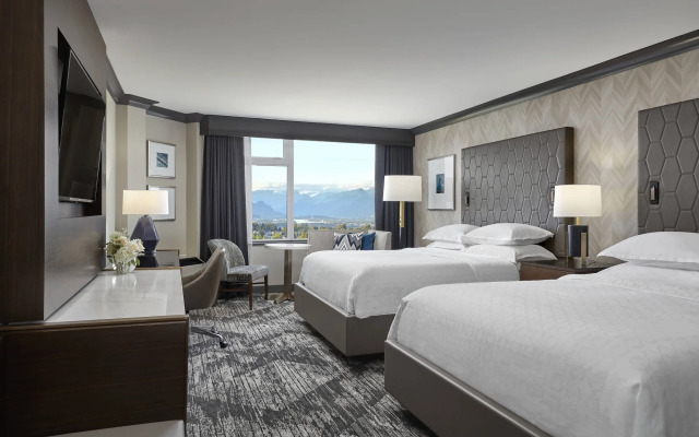 Sheraton Vancouver Guildford Hotel