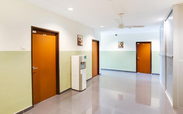 Space Hotel by OYO Rooms