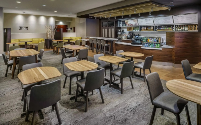 Courtyard by Marriott Charlotte City Center