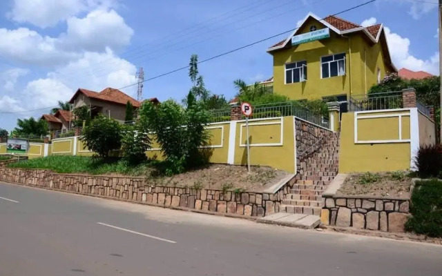 Gardenia Apartment by Rokxy Apart-Management