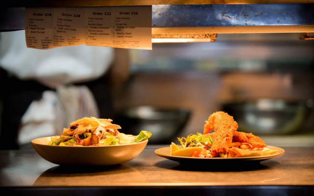 Seabreeze Beach Hotel