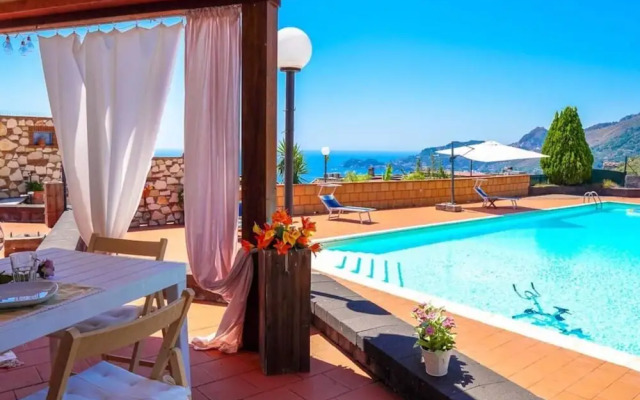 Pool House Giulia Comfortable Holiday Residence