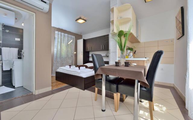 Apartments Donat