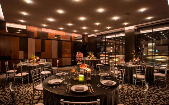Hotel EMC2, Autograph Collection