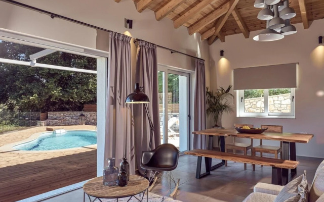 Chris Jo Villas Zakynthos Villa Chris - 2 Bedrooms Private Pool