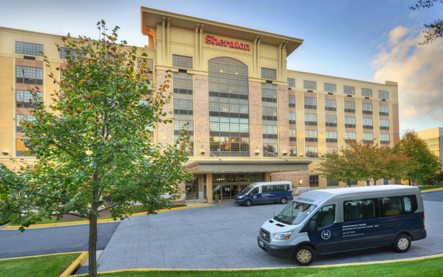 Sheraton Baltimore Washington Airport Hotel - BWI