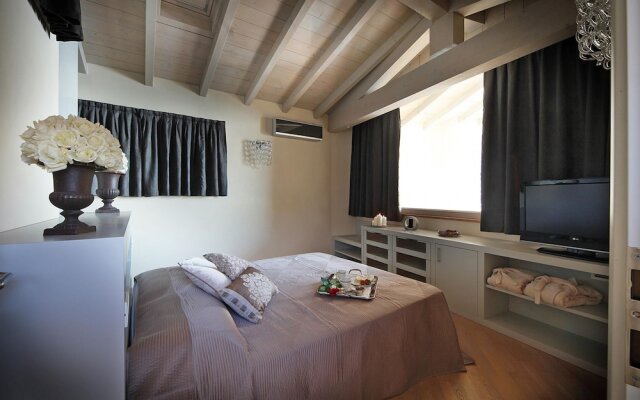 Villa Teodora in Toscolano-maderno