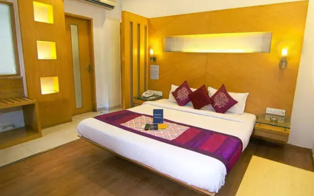 FabHotel FC Road