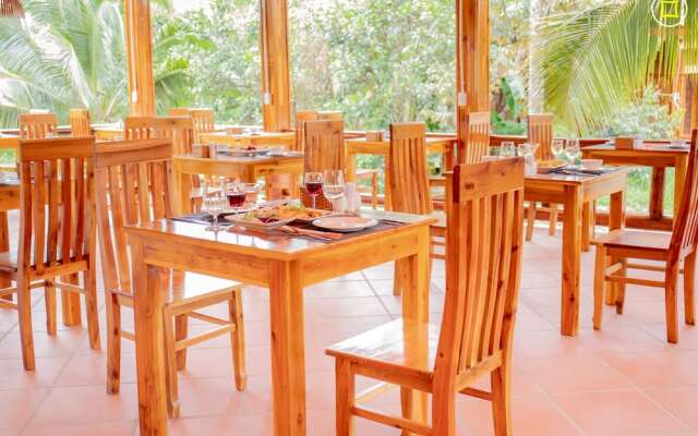 Phu Quoc Pomelo Garden