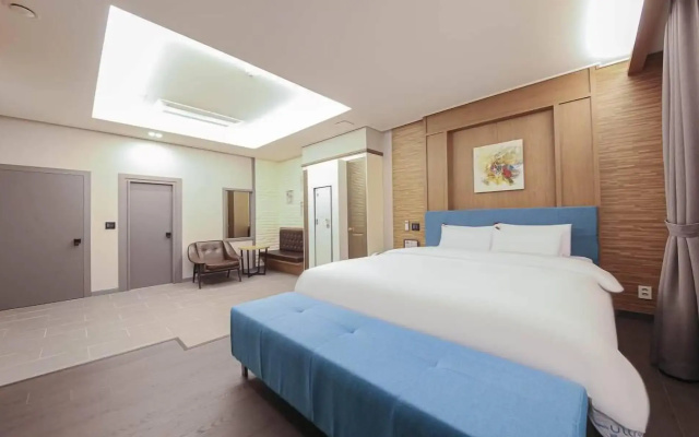 Gwangju Gwangsangu Hanam Hound Hotel