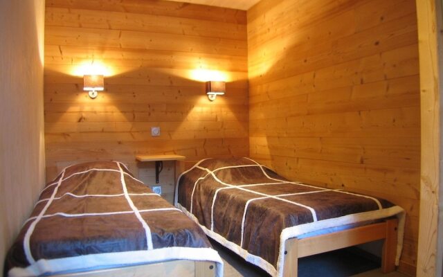 GENTIANES 8p La Clusaz skis aux pieds