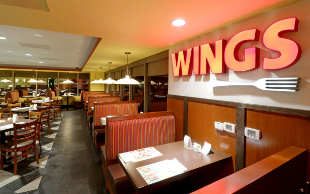 Holiday Inn Hotel & Suites Medica Sur by IHG