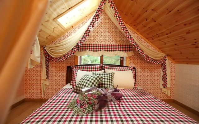 Popcorn House Pension