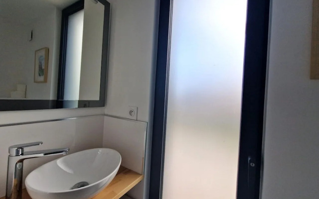 Studio With Terrace and Superb sea View