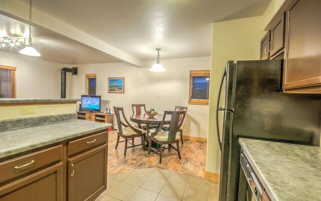 Residences at Old Town by Retreatia