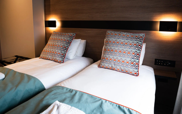 Merit Kensington Hotel