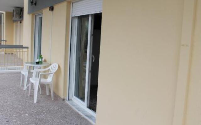 Dimitriadis Hotel