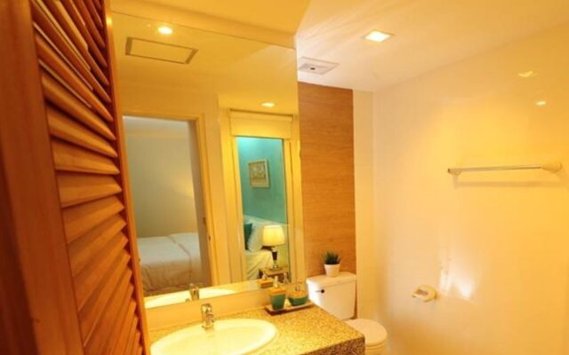 By Dee @Jomtien