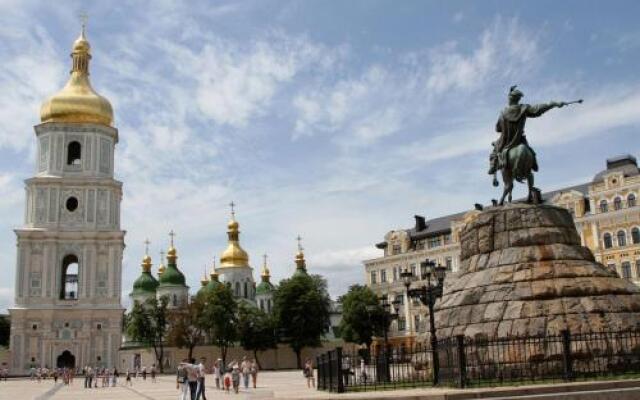 Suite Center Apartments