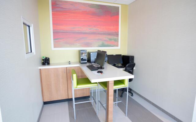 Holiday Inn Morgantown - University Area by IHG