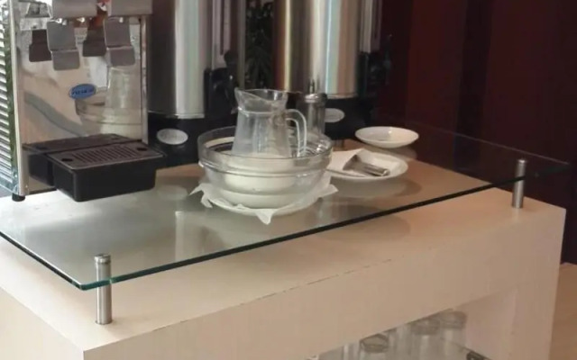 V Hotel Tebet, Jakarta
