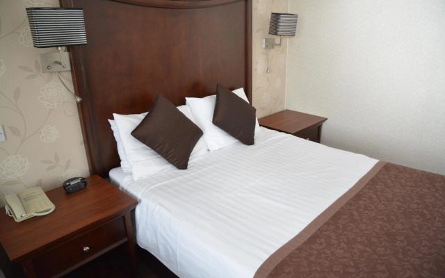 Wessex Hotel