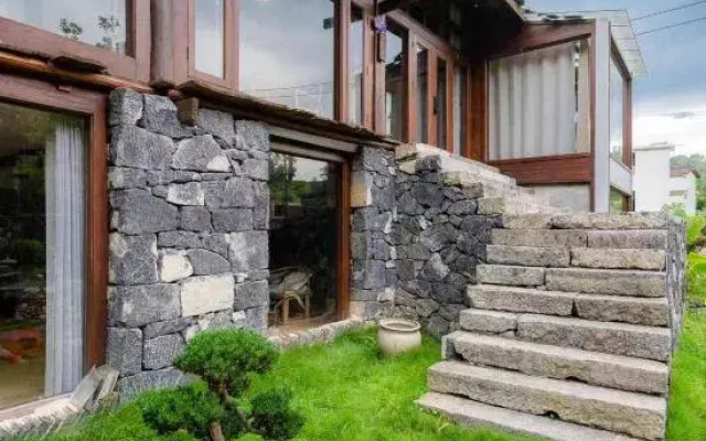 Shuipuli Xiaoxigu Boutique Hostel