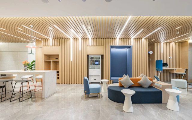 Holiday Inn Express Shanghai Expo Centre Hotel – Lobby – Shanghai