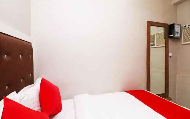 Hotel Siddahant Palace by OYO Rooms