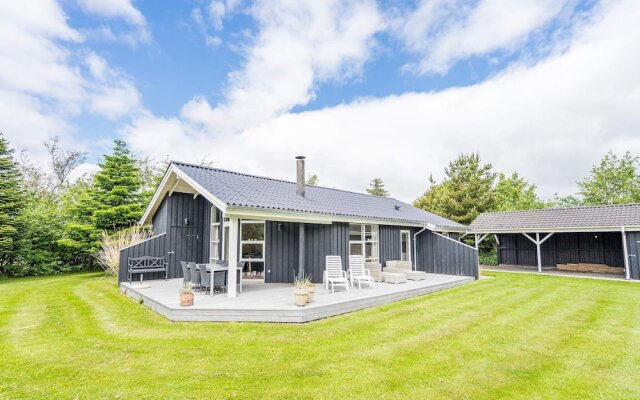 6 Person Holiday Home in Hemmet