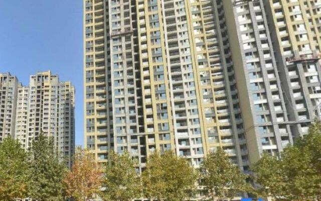 Yicheng Hotel (Henan University of Technology)