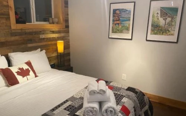 Journey's End - 2 bed 1 bath Suite