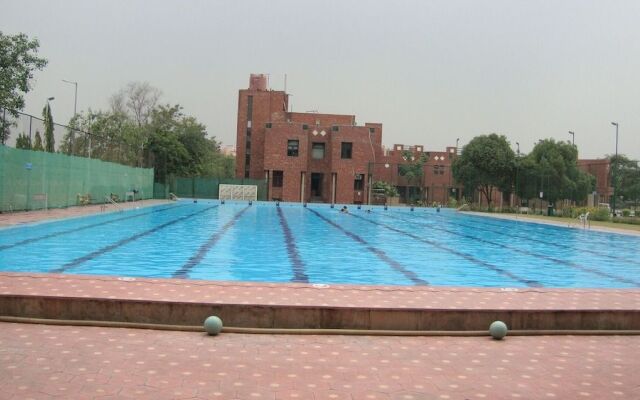 YMCA Greens