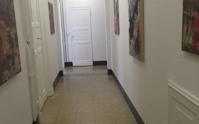 B&B 21