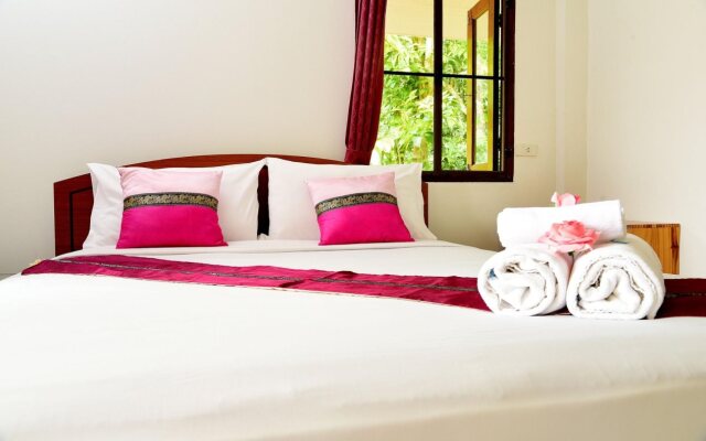 Les Robinsons De Ranong Resort