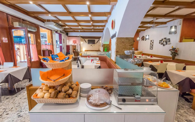 Hotel Alpino