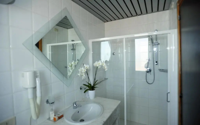 Hotel Borgo Marina