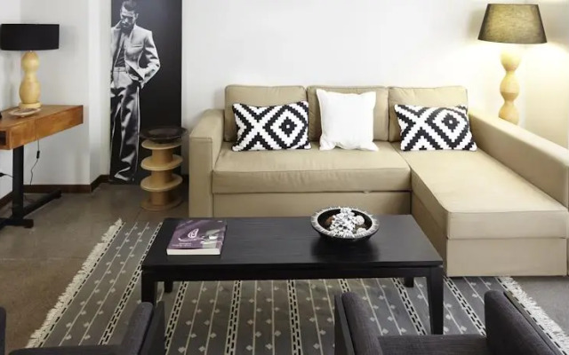 RHS Serviced Apartments Como