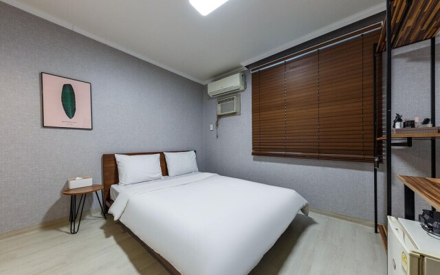 Daejeon Yuseong Lemon Tree Hotel