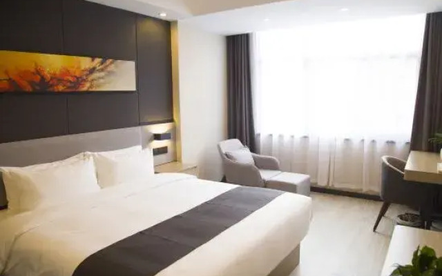 Shankee Tea Style Hotel (Xinzheng Shuanghu Avenue Subway Station)