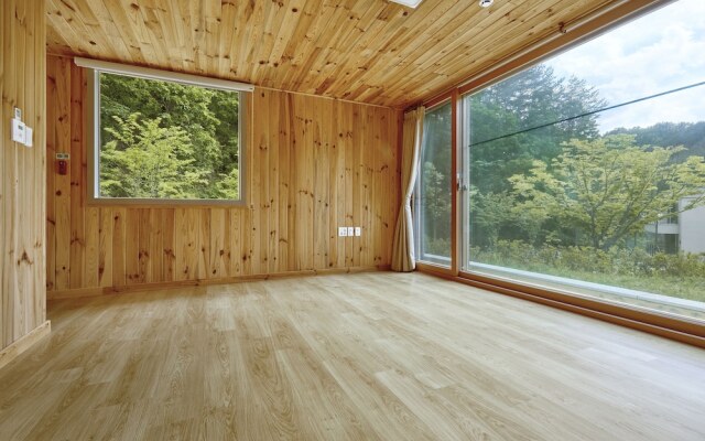 Geumgangsong Ecorium