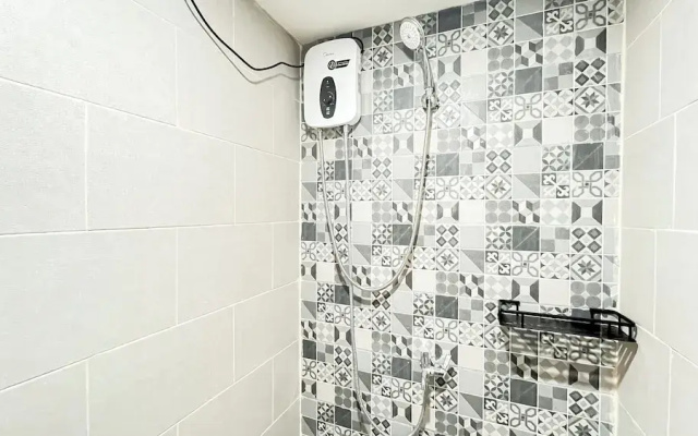Blue Accent Studio At Samesta Mahata Serpong Apartment