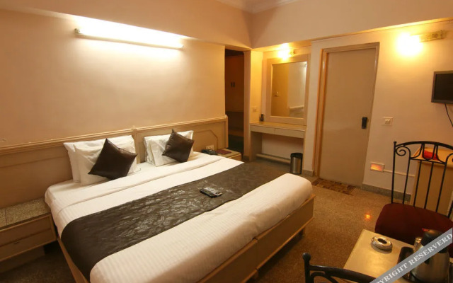 OYO Rooms Goregaon East Station