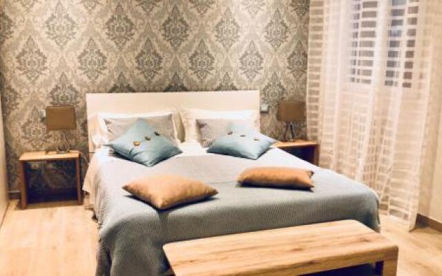 San Stae Charming Apartment