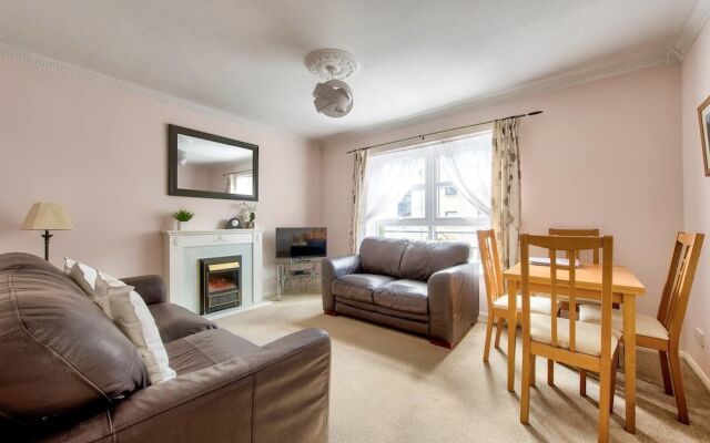 Spacious 2bed Close to City Centre